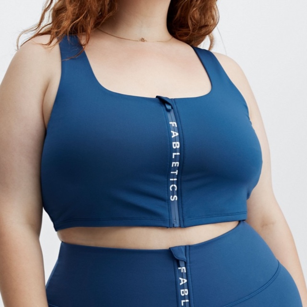 FABLETICS- Catherine crop Top/Sports Bra